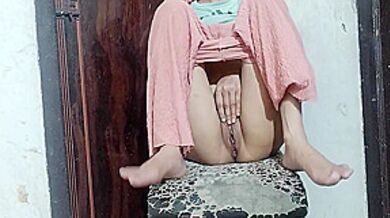 Cute Girl Ko Hotel Me Jabar Dasti Pela