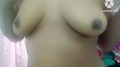 Indian Desi Hot Village Wife Removing Saree In Front Of Har Boyfriend