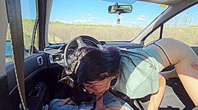 Sexy Saleswoman Comes Home To Make A Sale But We Ended Up Testing The Product To Give It The Thumbs Up Hot Sex - Home Make