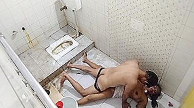 Desi Fuck Toilet Fuck Hard