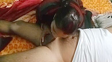 Hot Pussy In Fucking The Sweet Pussy Of New Hot And Sexy Bhabhi