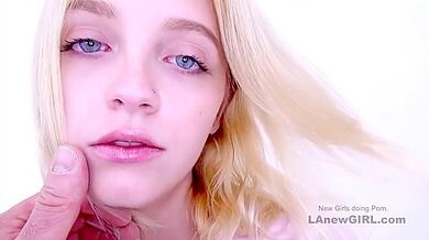 Skinny Angel Gets Her Teen 18+ Muff Screwed In Studio