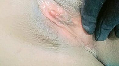 Creamy Rubbing - Hot Pussy