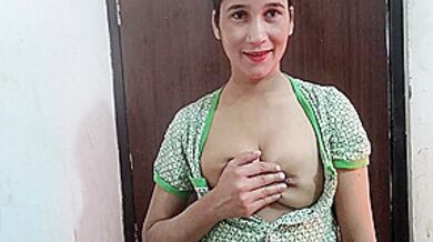 Girl Friend Samjh Kar Stepmother Ko Chod Diya