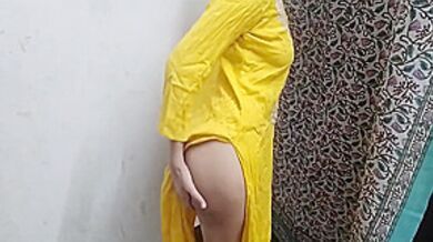 Chacha Ne Meri Jawani Dekh Kar Chut Mari