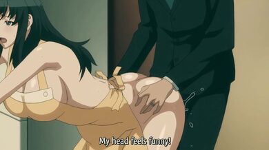 Big Boobed Beauty ama indossare il viso Ahegao e indossare Grembiule