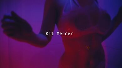 Caldo Bionda ottenere Steamy in il Doccia