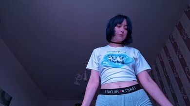 ASMR da una ragazza dai capelli blu per te, i miei preferiti