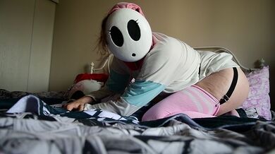 Femboy Shyguy ottiene un Creampie