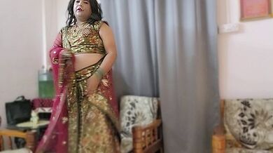 TRANS INDIANA SISSY IN ABITI TRADIZIONALI