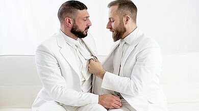 President Lewis: Reunion - MissionaryBoys