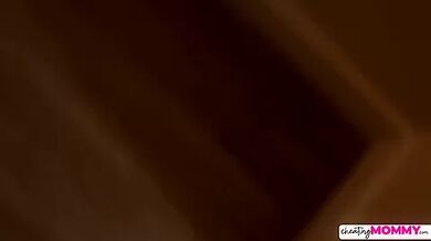 Getting Stepmom On Film - S1:E6