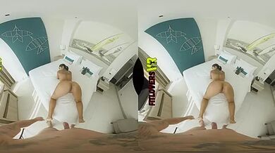 Stunning Fit Asian Ass Pump