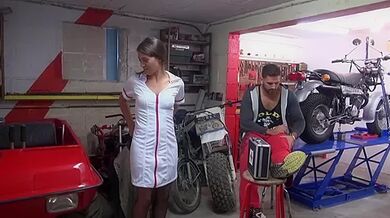 A fan of hard sex, Laury is spoiled! - Jacquie et Michel TV