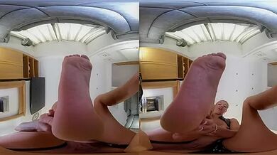 Face Sitting Domme - JimmyDraws