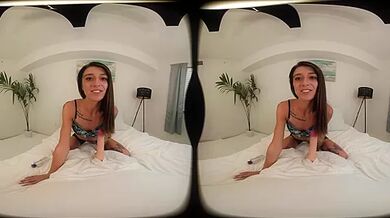 Virtual Girlfriend: Can I Drain Your Balls Honey? - 3DPickup