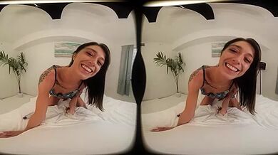 Virtual Girlfriend: Can I Drain Your Balls Honey? - 3DPickup