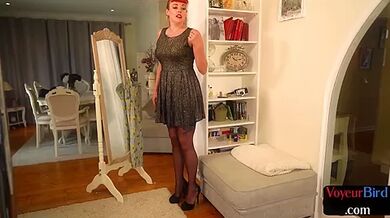 Redhead voyeur watching guy jerking off