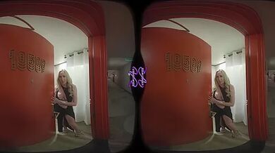 Bodybuilder Lets You Watch