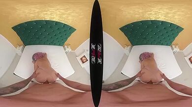 Booty For The Bellboy