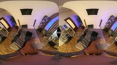 Night with Daisy - VRHARD