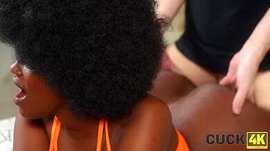 The Thomas Clown Affair - Vip4k