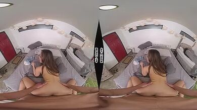 Hold The Moan - WankzVR