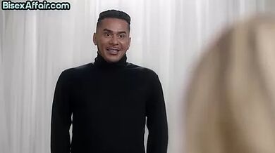 Unexpected bisexual throuple with chick