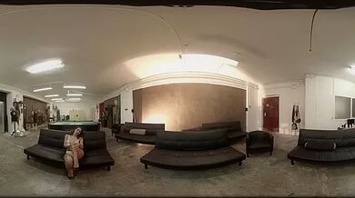 Valentinas Studio: Play this Dildo!