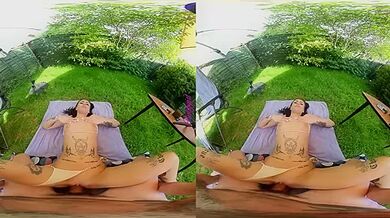 A Teens Late Summer Fantasy - perVRt