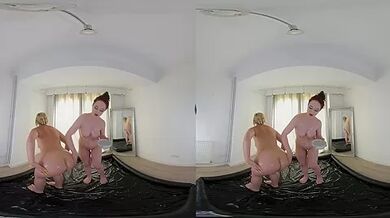 Nuru Babes - EllieLouiseVR