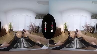 Whole Hand Deep Inside Her Ass - VirtualXPorn