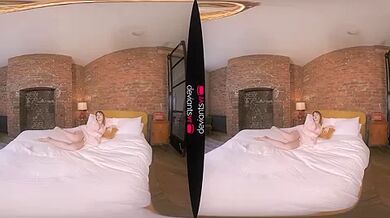 Join Me In Bed - DeviantsVR