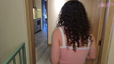 Perdida en Medellin un paisa me invita a su apartamento y me folla toda BootyWhite x Brian Evansx