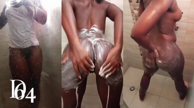 Húmeda, traviesa y ansiosa, mis duchas terminan en un placer irresistible