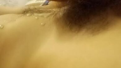 Me divierto pensando en mi modelo de pornhub favorita.