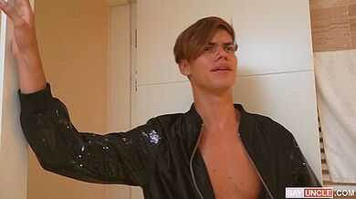 The Italian Dancer - SayUncle