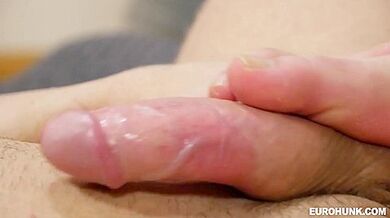 Share The Love - EuroHunk