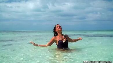 CAPRICE DIVAS – Paradise Island Caprice - Little Caprice Dreams