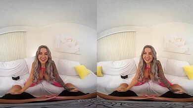 Sweet Babe Offers Her Ass