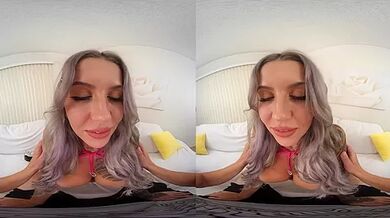 Sweet Babe Offers Her Ass