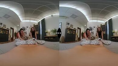 Julia North - Cristina Santes - 2 + 1