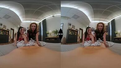 Julia North - Cristina Santes - 2 + 1