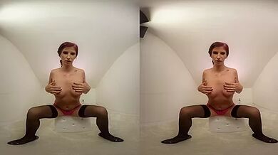 135 - Aria Rossi - Solo Model In Stockings Toying