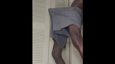 Hot ragazzo sexy che parla sporco Voglio scopare la tua figa stretta e bagnata finché non vieni tutta sul mio grosso cazzo duro