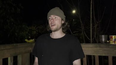 POV sei uscito con il tuo amico etero e lui ti ha sorpreso con qualcosa di nuovo