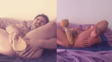 Immergiti nella passione acquatica: Un'esperienza intensa con un giocattolo bagnato