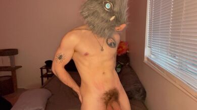 INOSUKE VIENE NAKED E CUMS PER TE