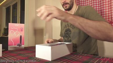 Honey Play Box robot Dildo