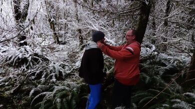 Giornata di neve! Amiamo il sesso all'aperto! Dai un'occhiata a noi su OnlyFans